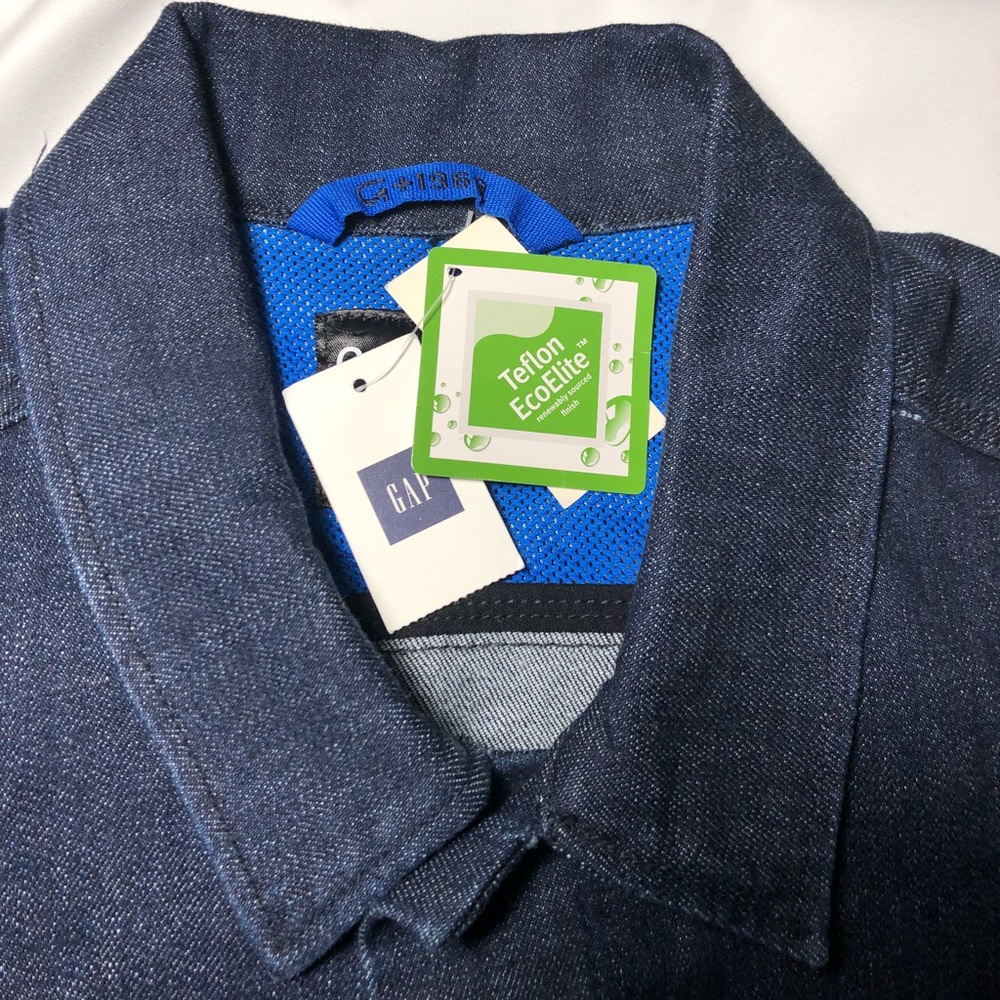 GAP Performance Denim Jacket - Picture 4 of 5